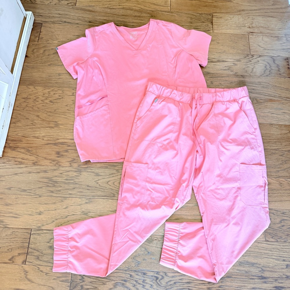 Hanes Women 2XL/XL Scrub Set Pink Top Jogger Pants Medical Hospital Nursing